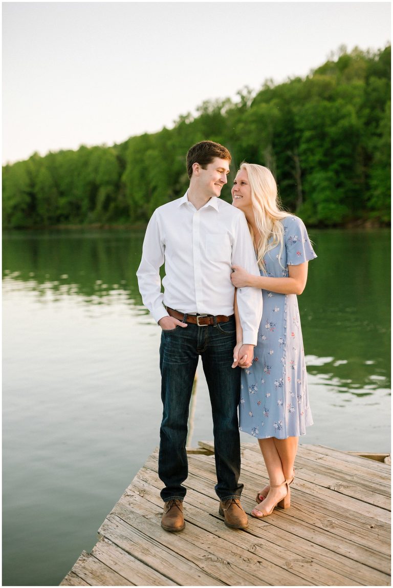 knoxville lakeside engagement